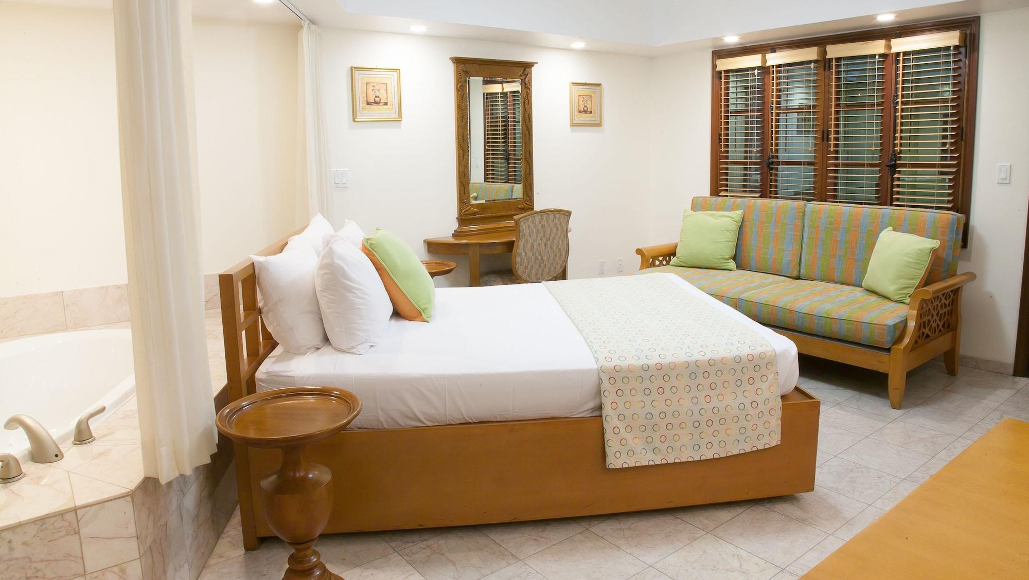 The Marlin At Taino Beach Resort Фрипорт-Сити Экстерьер фото
