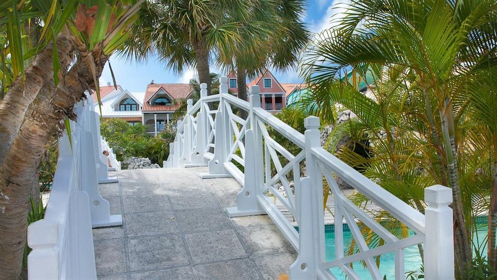 The Marlin At Taino Beach Resort Фрипорт-Сити Экстерьер фото
